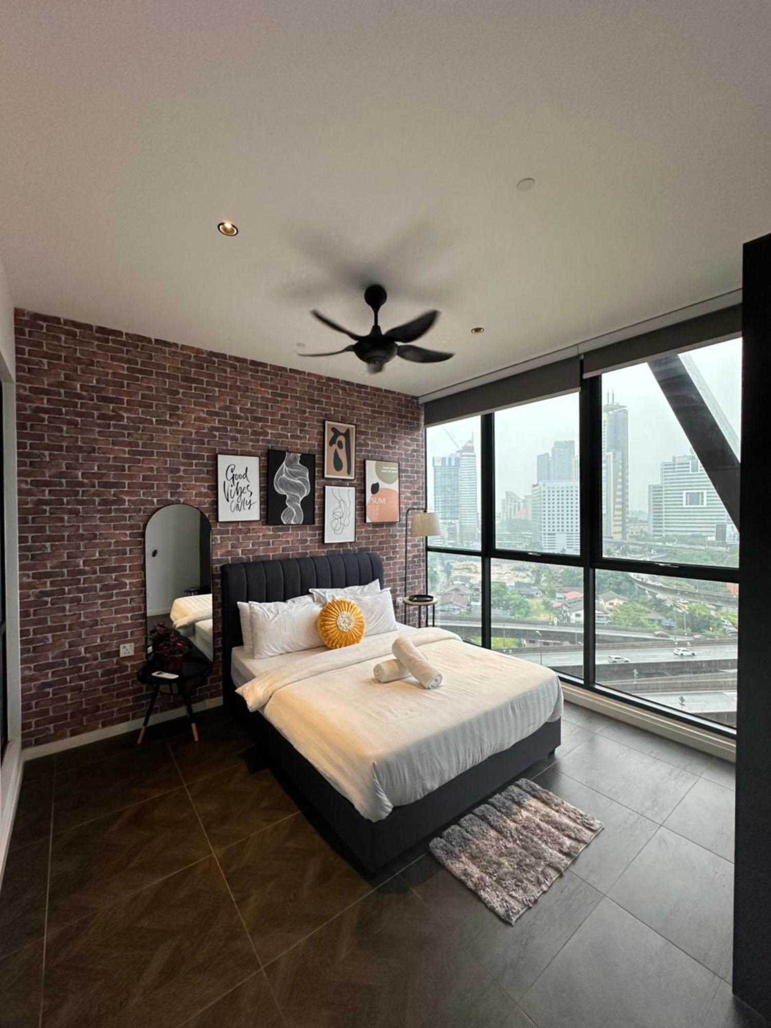 Scarletz Suites Klcc By Aura Kuala Lumpur Eksteriør bilde