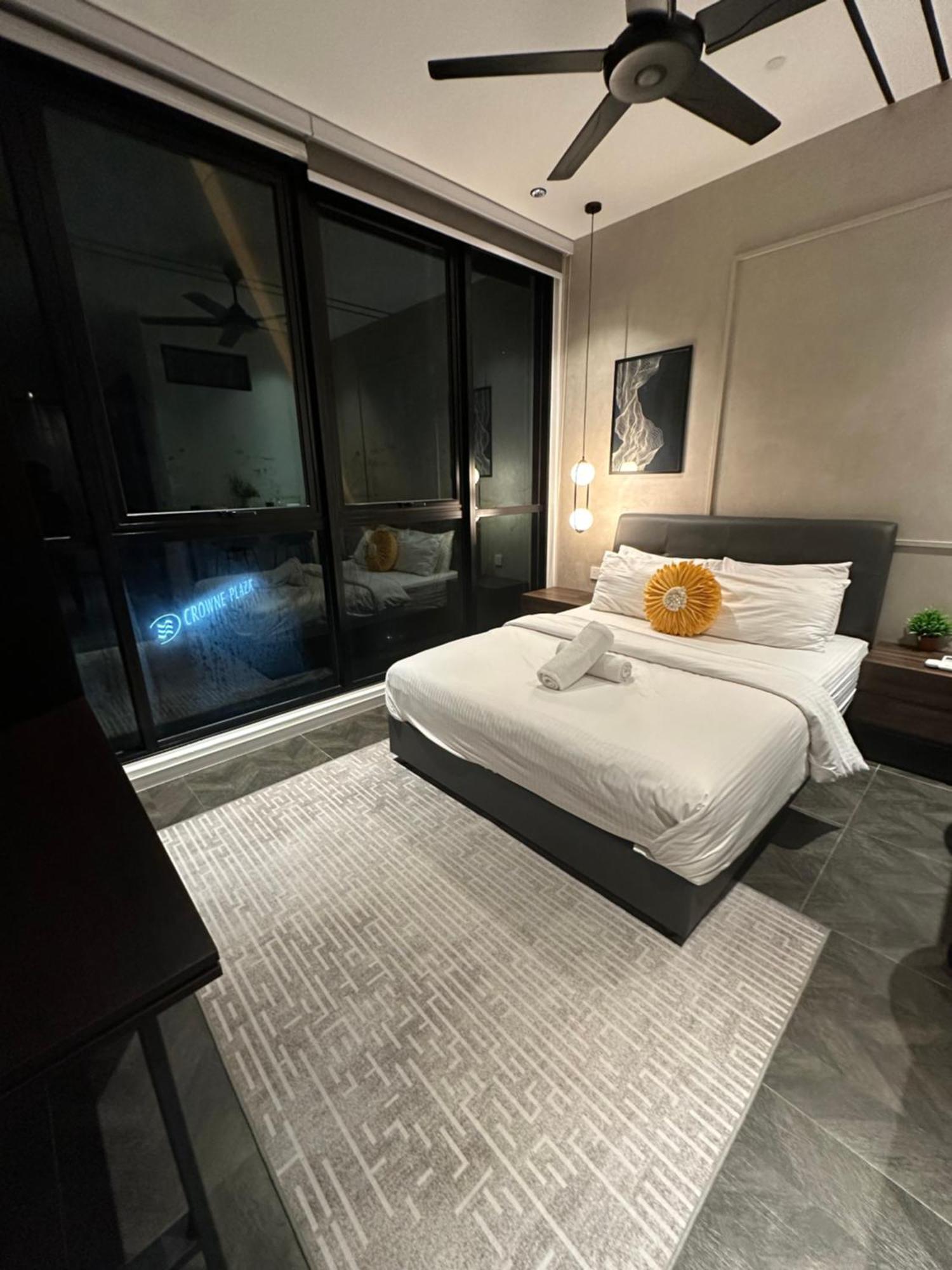 Scarletz Suites Klcc By Aura Kuala Lumpur Eksteriør bilde