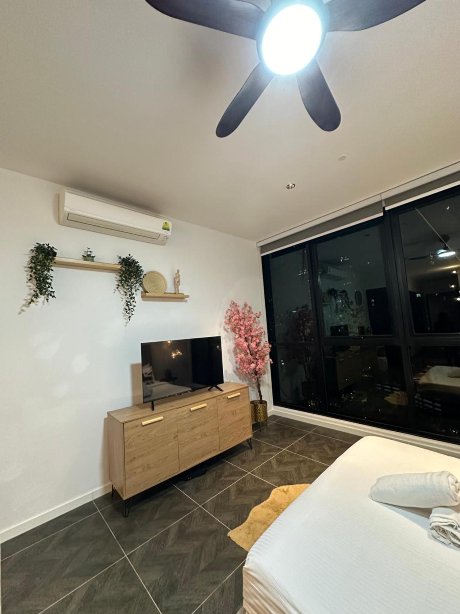 Scarletz Suites Klcc By Aura Kuala Lumpur Eksteriør bilde